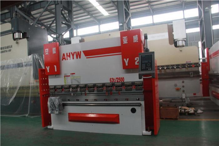Yawei 8FT CNC হাইড্রোলিক প্রেস ব্রেক 4 অক্ষ