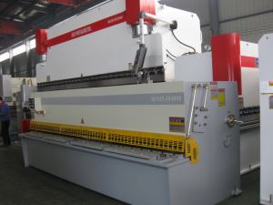 4m液压钣金切割机