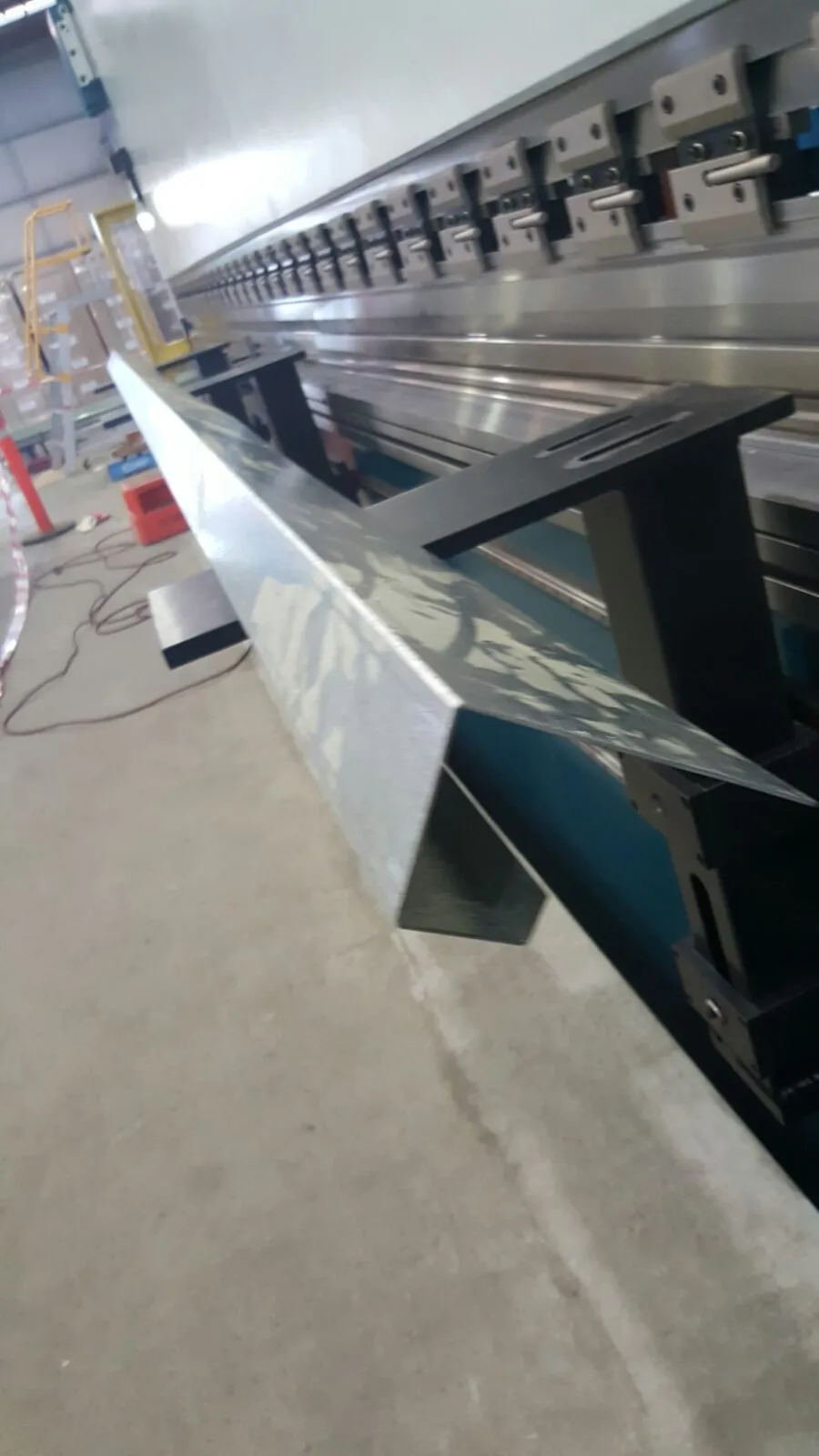 10m Gutter sheet metal bending Press brake AHYW Made in china factory